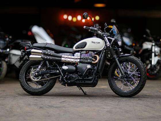 TRIUMPH STREET SCRAMBLER 